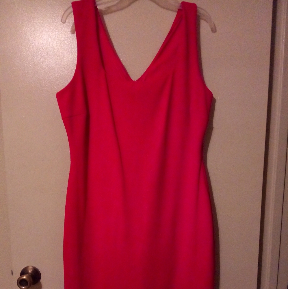 Sleeveless V neck